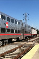 Caltrain 913